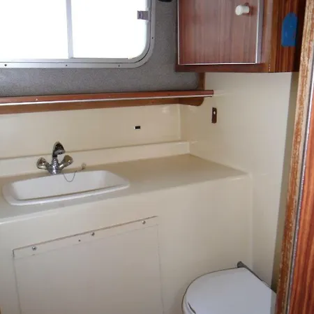 Bateau Les Canalous Chenille Change *